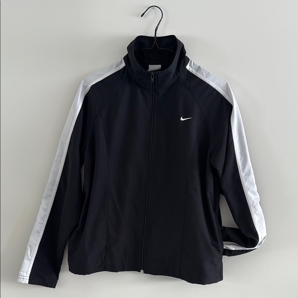 Vintage Nike Classic Black/White Track Jacket Y2K 2000s 00s Medium
